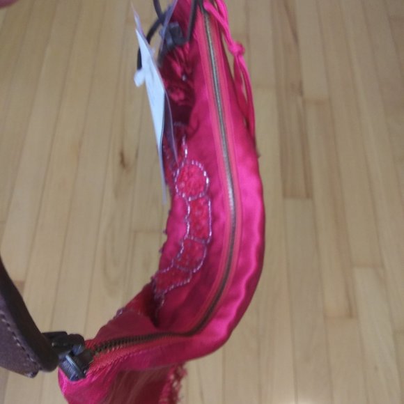 NWT French Connection silk  beaded handbag  gorgeous pink  Barbie core - Picture 8 of 16